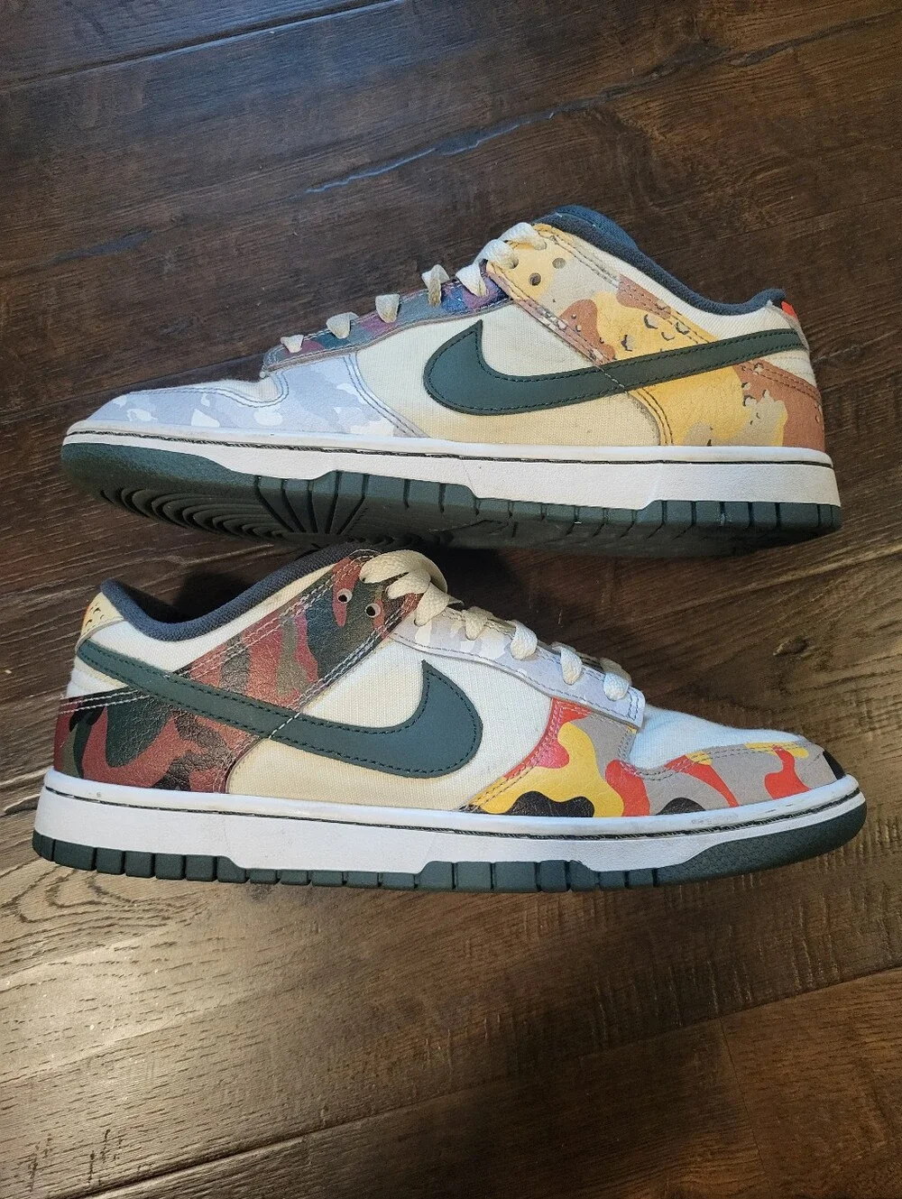 Nike Dunk Low SE Multi-Camo / Crazy Camo Sneakers Mens 8.5 DH0957-100